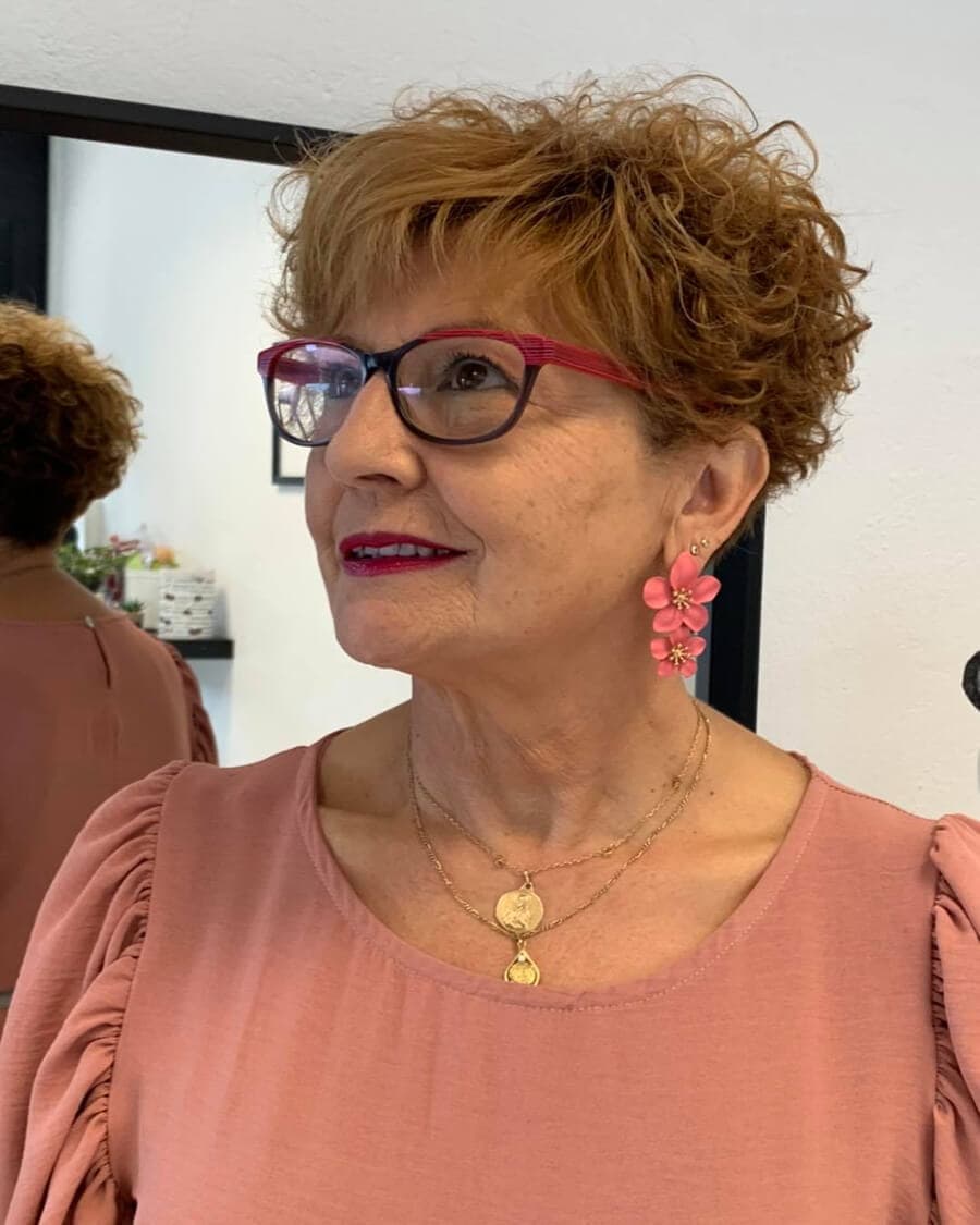 Maquillaje, manicura y pedicura